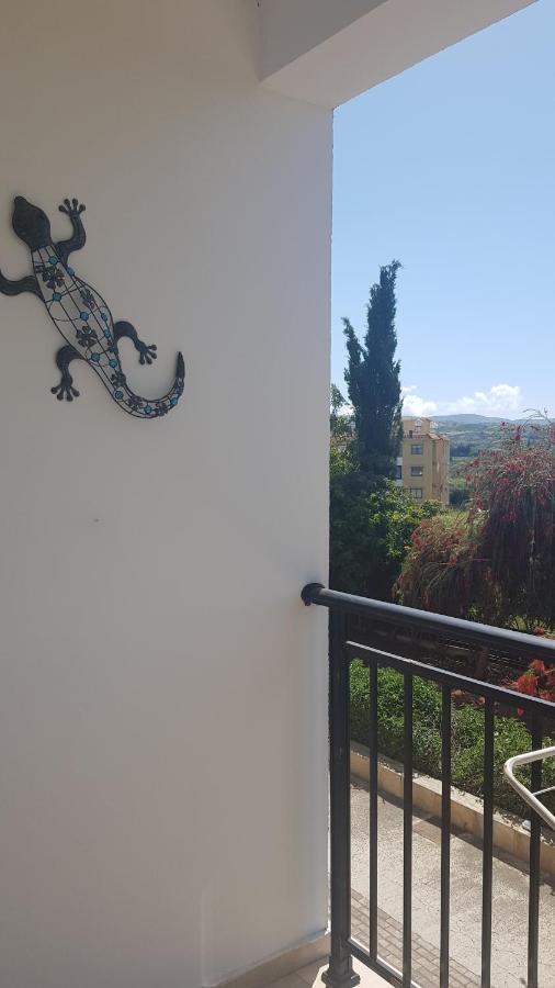 Apartment Oasis Polis المظهر الخارجي الصورة